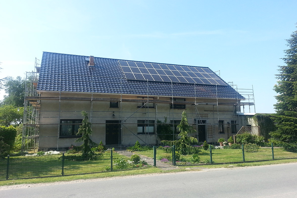 Neueindeckung mit Solaranlage